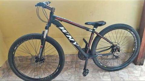 Bicicleta WNY Aro 29 muito boa e confortável