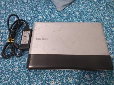 Notebook Samsung Intel Core i3
