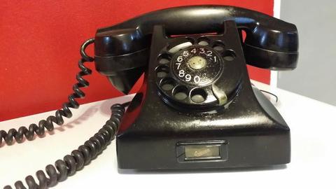 Telefone Ericsson De Baquelite Preto Antigo Retro Anos 50