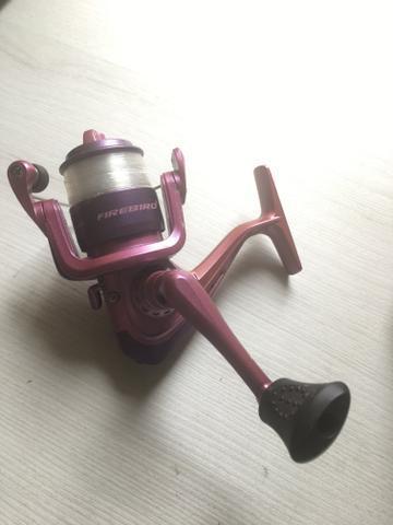 Molinete para pesca rosa