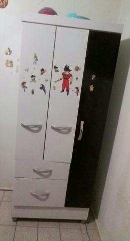 Guarda Roupa 3 portas - 180$