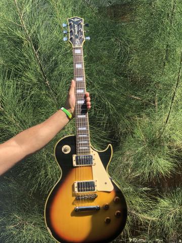 Guitarra Les paul (Strinberg)