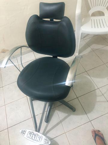 Cadeira barbearia (reclinável) ,00