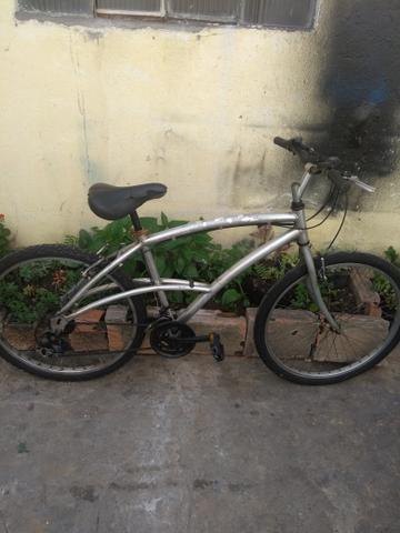 Bicicleta aro 26 Caloi alumínio