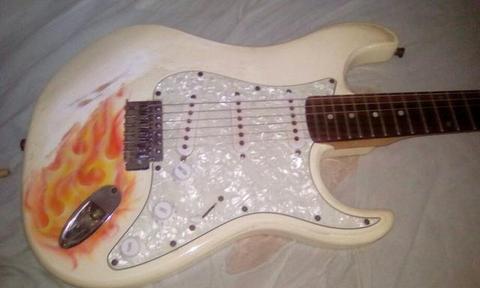 Baixo Strinberg 5 Cordas e Guitarra Tagima série Memphis com capa