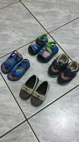 Lote calçados infantil