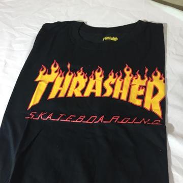 Camiseta thrasher