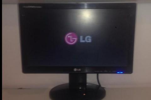 Monitor LCD LG W1642C DE 15,6