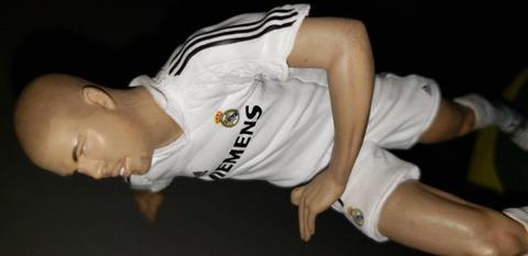 Figura Futebol Ronaldo Fenômeno Jogador Ft Champs-2º Modelo