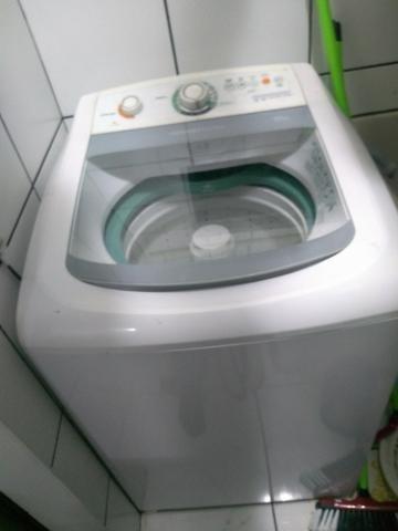 Máquina de Lavar Consul 10kg com Lavagem Econômica e função Mais Secas