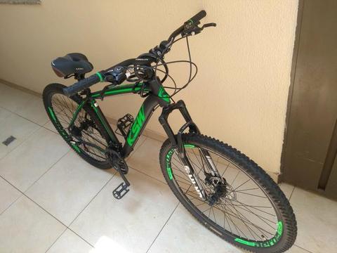 Bike aro 29 bicicleta excelente